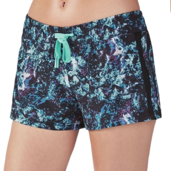 Fabletics Pamela Running/Jogging/Gym Shorts w/ Pocket Tidepool Print/Island. - Picture 3 of 10